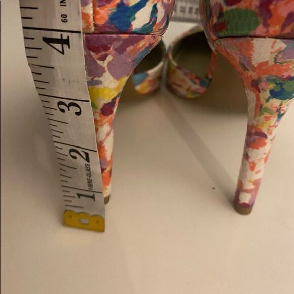 A.N.A Floral Print Heels Size 6 - Picture 5 of 9